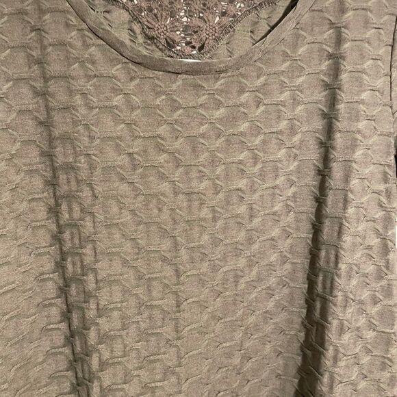 Rebecca Malone Olive Green Top Lace Accents - Picture 6 of 8